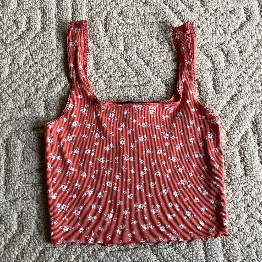 Square neck cami crop top